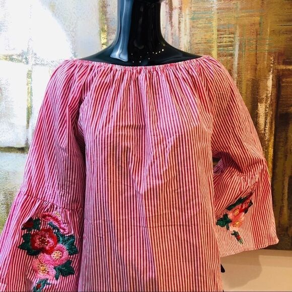 Velzera Stripe Floral 3/4 Sleeve Blouse Plus - Picture 3 of 6